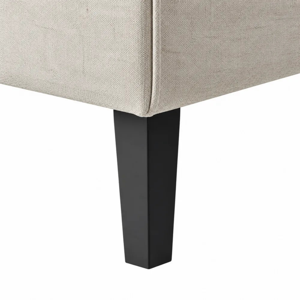 Letto matrimoniale in tessuto poliestere con gambe in metallo nero 200x160 cm